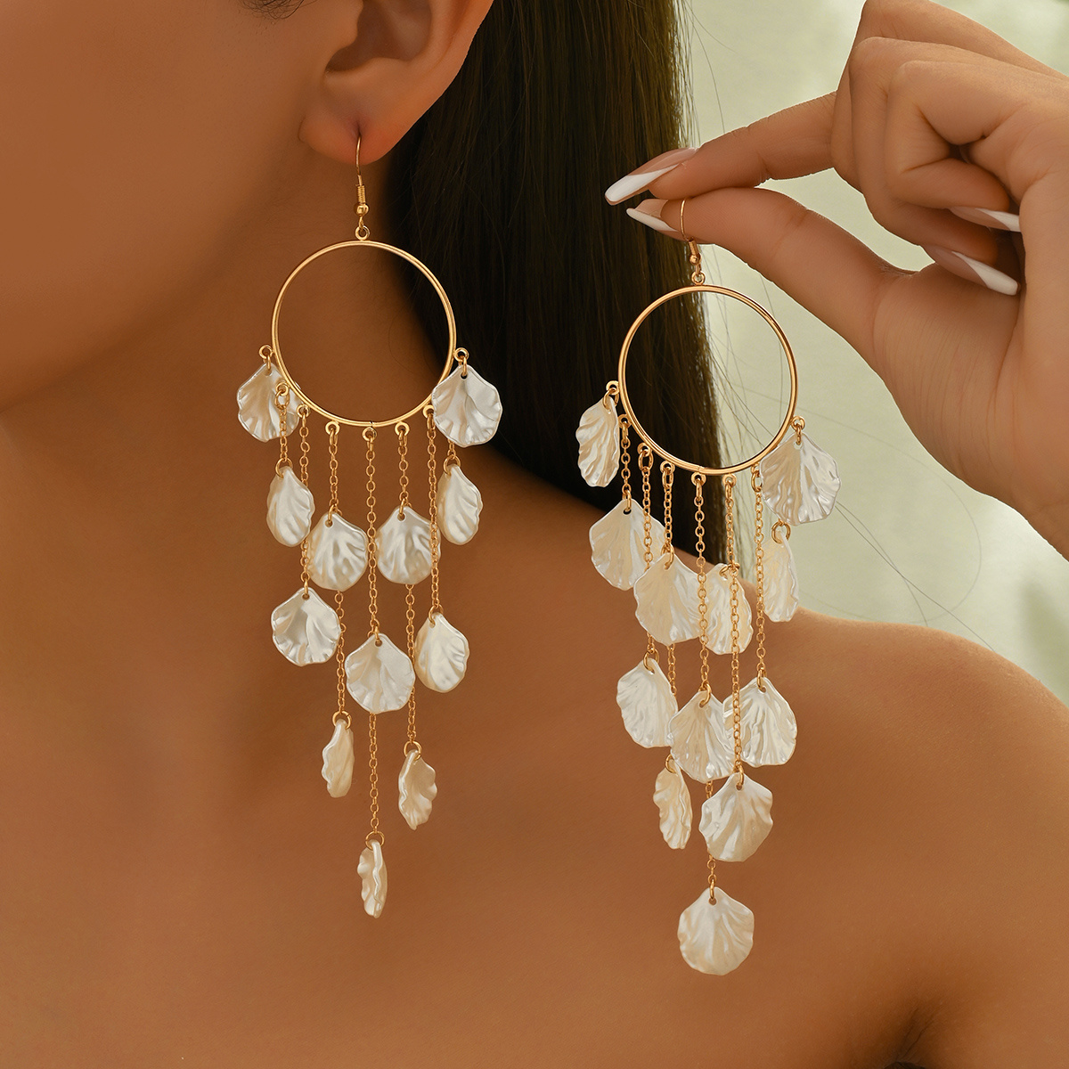 E-shop Ein Paar elegante Damen-Ohrhänger, Vintage-Sommer-Ozean-Urlaubsstil, geometrische Form, großer Kreis, langes Quasten-Design, exquisites