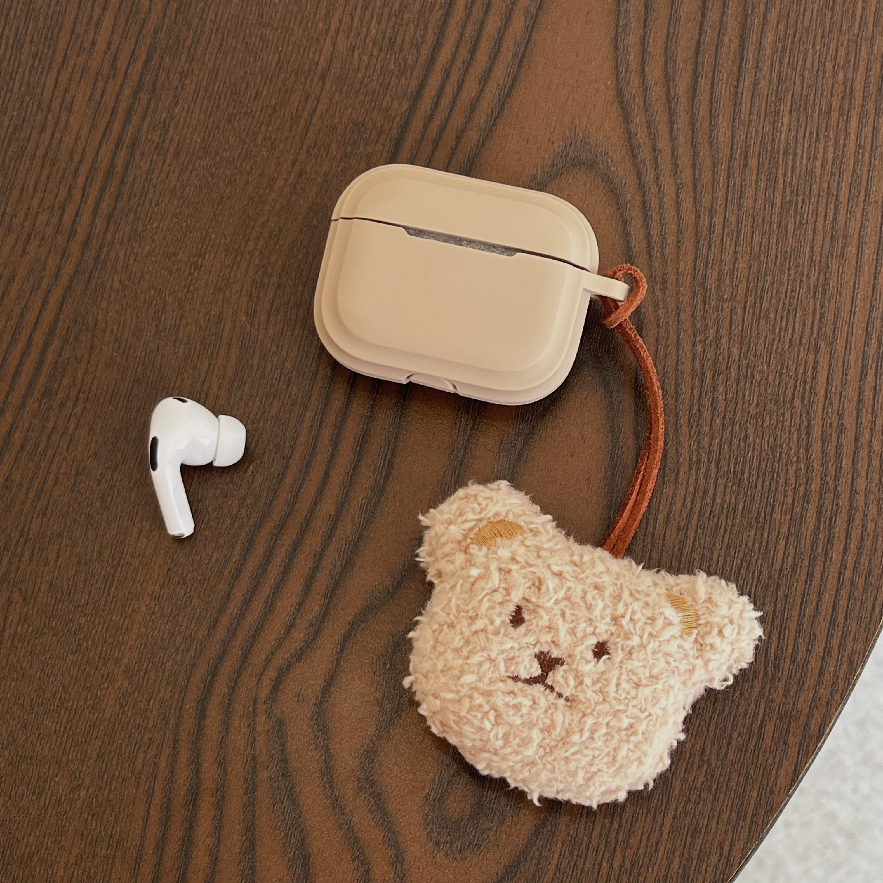 2pcs Cute Bear Pendant Earphone Case for Apple for airpods pro2, for AirPods 4/3/2/1, Multi-Model Selection, Soft Faux Fur Cover with Keychain