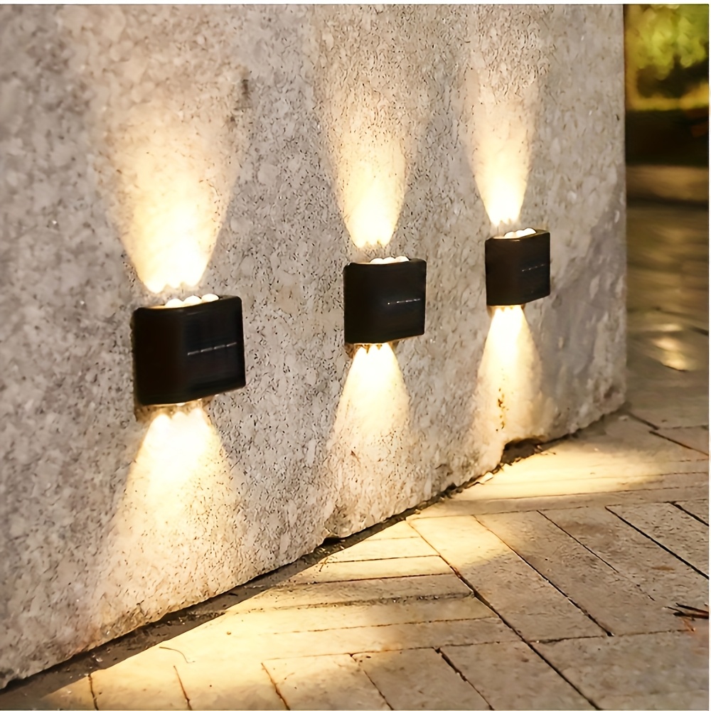 Set de 6 LED-uri, 2 bucăți, Lămpi solare de perete pentru exterior, Lumină de noapte portabilă, Lămpi ambientale de perete, Moduri de iluminare reglabile, Nu necesită încărcare, Instalare ușoară, Potrivite pentru garduri de grădină, verande, garaje exterioare, Iluminat interior/exterior, Lămpi de perete pentru exterior
