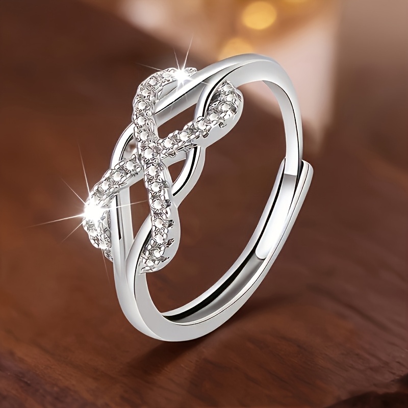 Image of Single Minimalist Exquisite Infinity Figure 8 Ring For Women, Suitable For Daily, Party& Banquet Wear, Perfect Gift For Sweetheart On Holidays& Anniversaries.