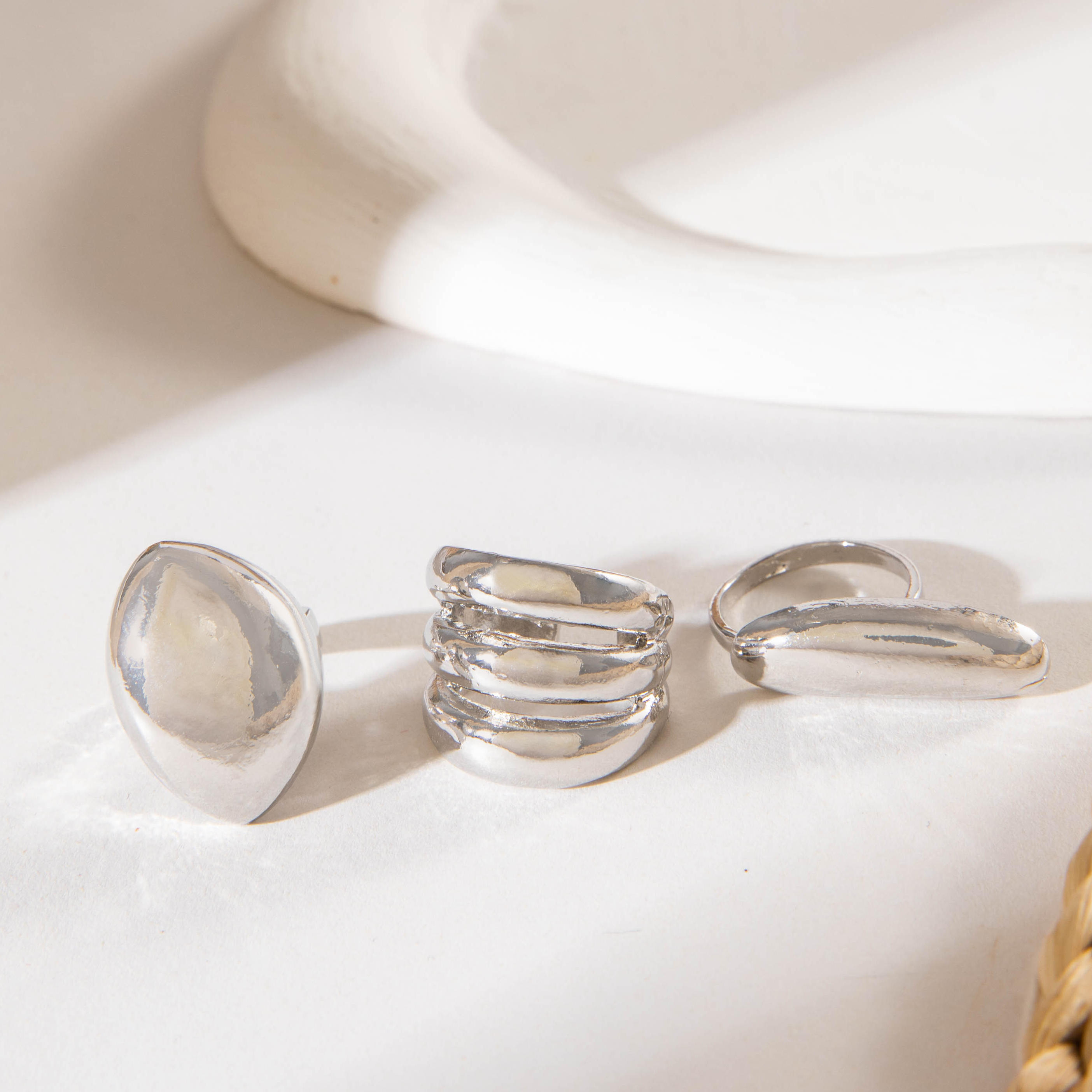 3pcs Unique Retro Geometric Layered Ring Set