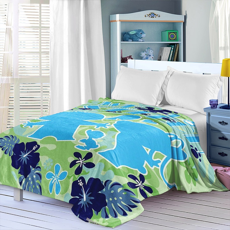 Manta Stitch “We Love Stitch” com flores