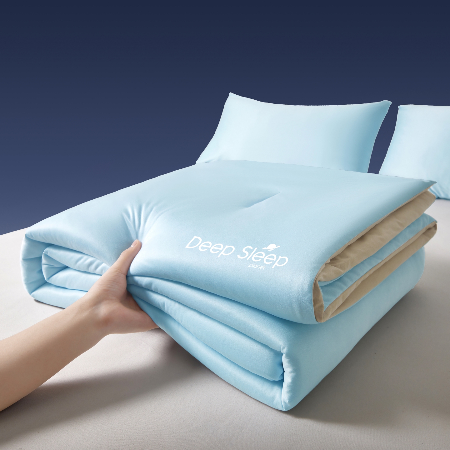 A Cooling Cotton Summer Quilt with Constant Temperature Control for Deep Sleep, an Air-conditioned Summer Quilt for Home Use, a Lightweight Quilt