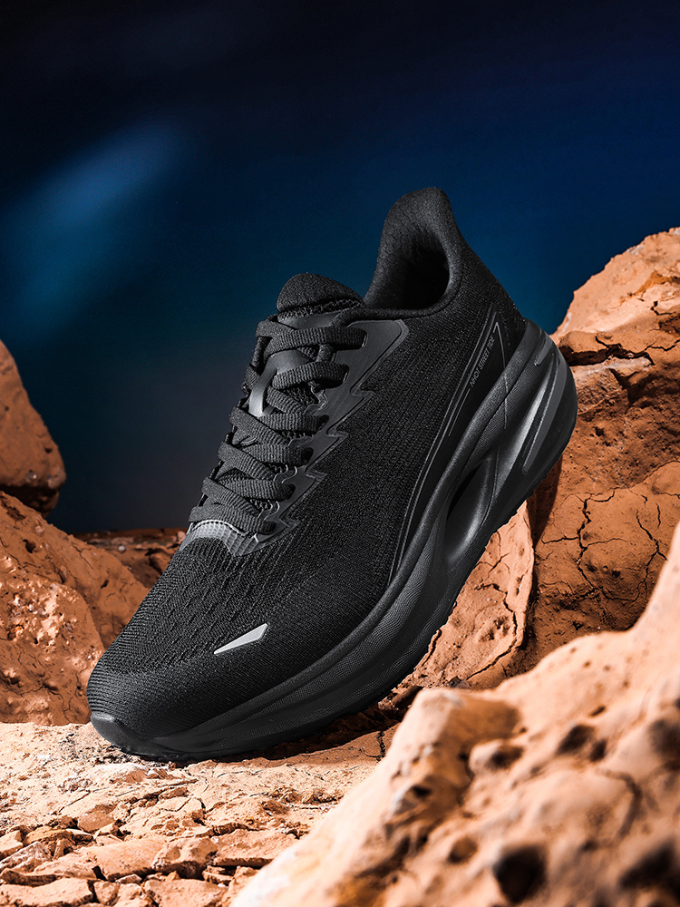 NHOT Men's & Unisex Low-Top Hiking & Running Shoes - Breathable Shock-Absorbing Lightweight Sneakers with MD Sole, Soft Cushioned Traction Suitable for Fitness, Trail, Outdoor, Gym, for - Wear, for Couples (Camping, Training)