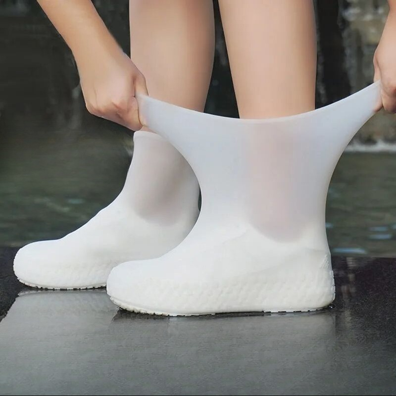 TEMU 【商品名】滑り止めシューズカバー、ブーツ保護に最適、、雨の日、雪の日、泥の多い場所など、様々な天候条件に適用可能。洗いやすいテクターは、ほとんどの靴タイプにフィットします。