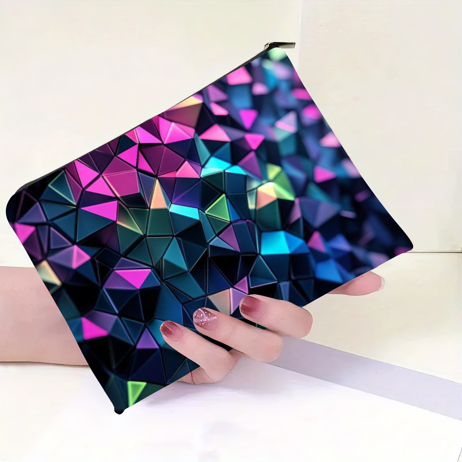 

1pc Large Capacity Cosmetic Bag, Polyester , Geometric Print, Portable Makeup Organizer, With No Electricity Needed For Travel & Events