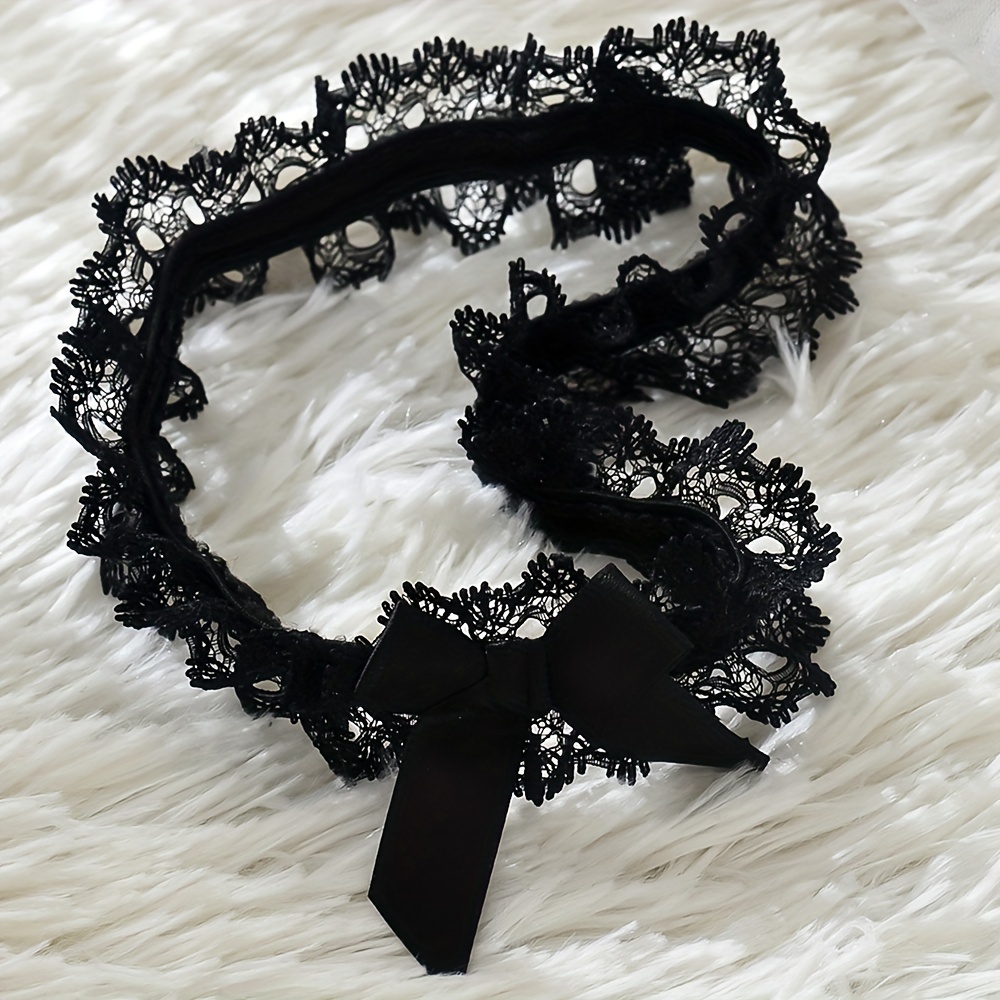 Trendy And Unique Lace Bow Thigh Bands That Add A Sweet And Cool Vibe, Outfits And Women's Fashion Additions