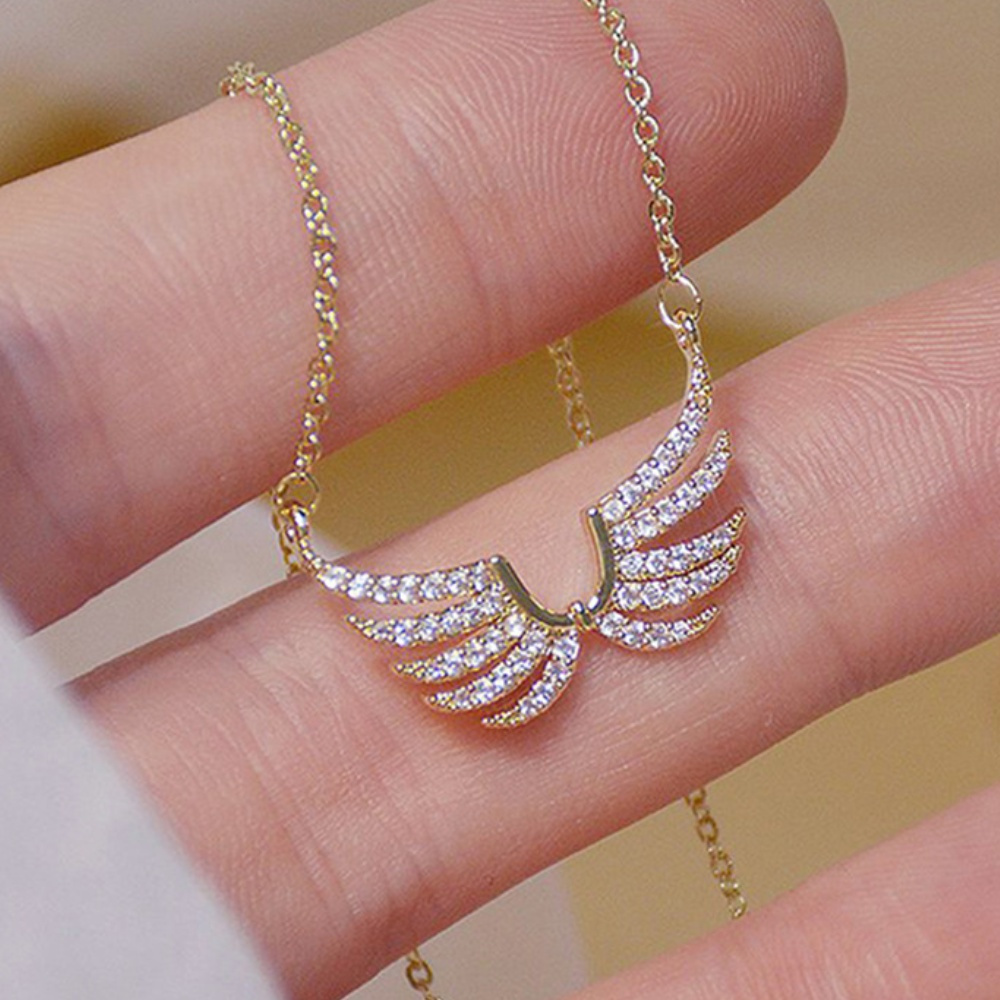 Image of 1pc Women's Fashion Pendant Necklace Exquisite Inlaid Sparkling Synthetic Zirconia Flying Wings Necklace Suitable For Casual Wear Birthday Gift Jewelry