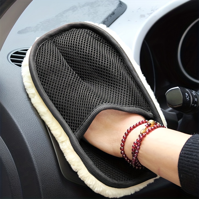 soft microfiber car cleaning gloves 6x10inch gentle detail cleaning and dust removal suitable for car maintenance