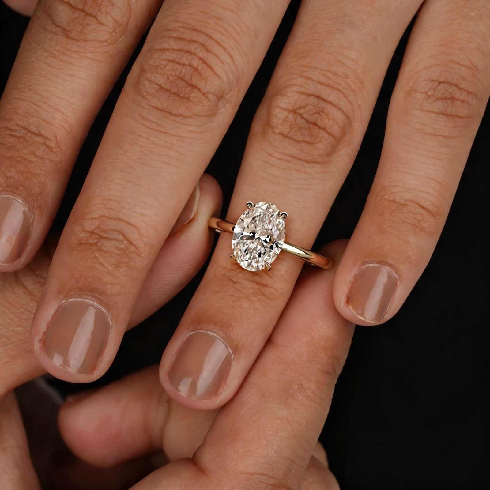 1.4/1.7/2.2G Oval Cut White Synthetic Moissanite Golden Ring, 925 Silver