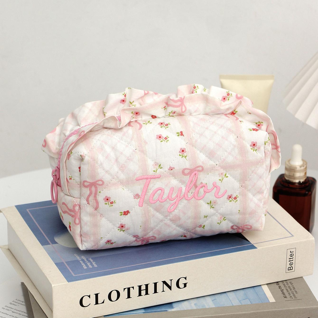 TEMU Custom Embroidered Quilted Makeup Bag With , Soft Zippered Cosmetic Pouch, Lightweight Travel Toiletry Bag For Women, Portable Storage Bag For