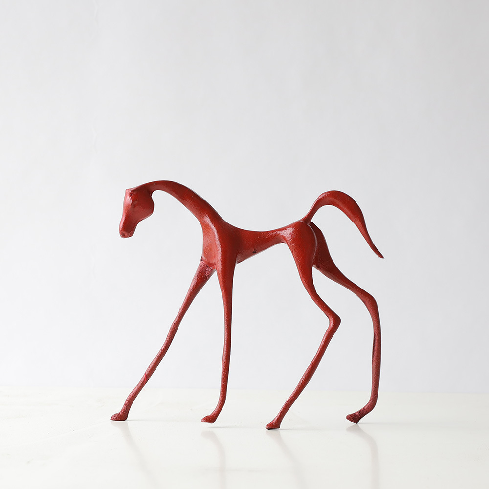 A European-Style Minimalist Geometric Metal Horse Figurine | Hollow Artistic Soft Decoration for Living Room Or Office Desktop Display, Modern Decor