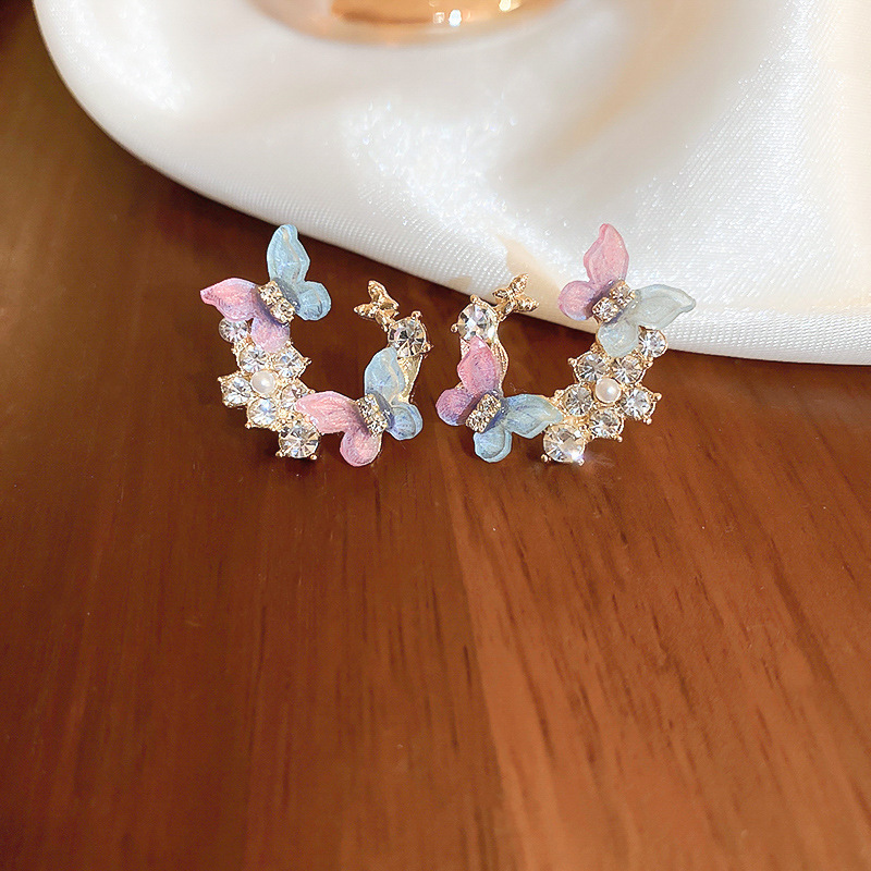 Sweet Rhinestone Butterfly Circle Stud Earrings