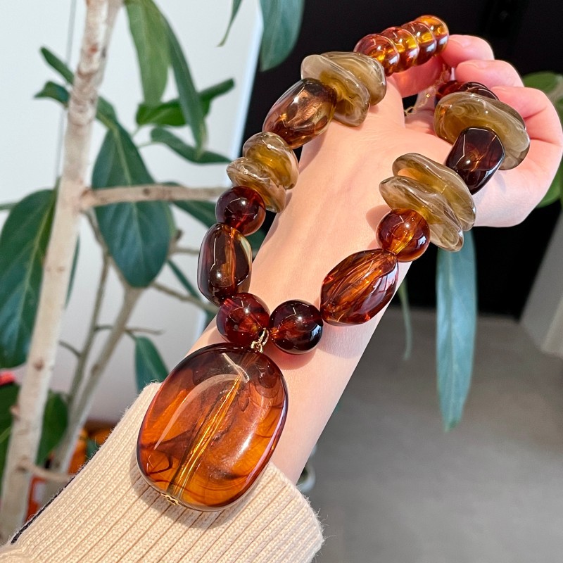 Women's Vintage Amber Beaded Necklace - Tone Irregular Beads Suitable For Daily Wear, Parties, Music Festivals & Sweater Chains, Gift For Moms, Mothers Day Present, Amber Color
