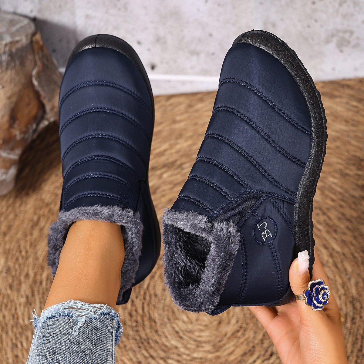 Image of Unisex Thermal Snow Boots: Lightweight Anti-slip Winter Shoes With Lining For And Stability