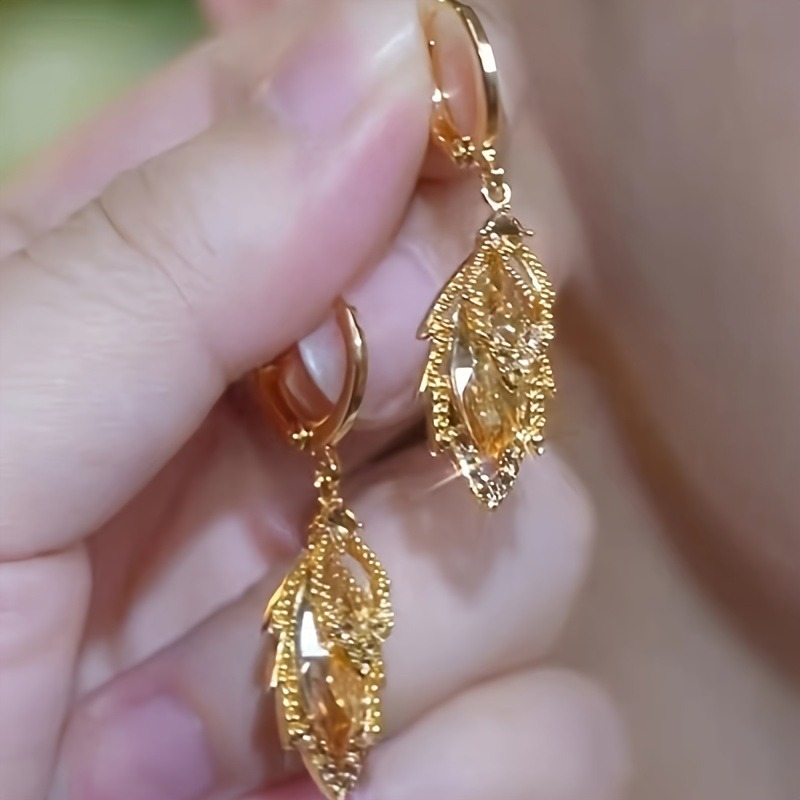 TEMU Une paire de boucles d'oreilles tendance à double couche avec pendentif feuille , design , boucles d'oreilles vintage élégantes