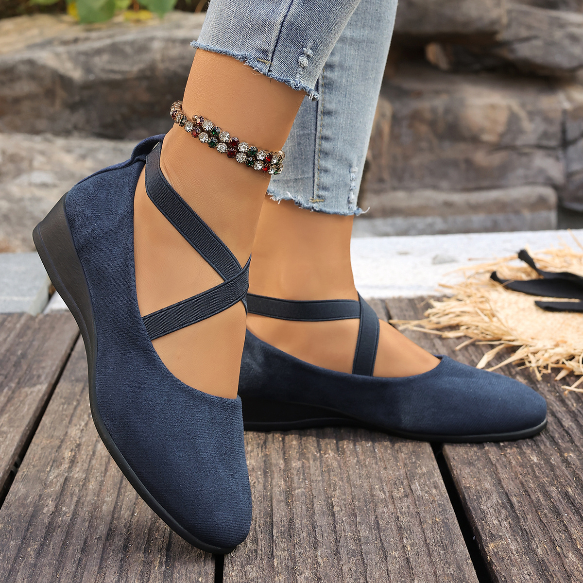 navy blue low heel dress shoes Calla | Ava ensuring all Tods Men's Navy Blue Suede