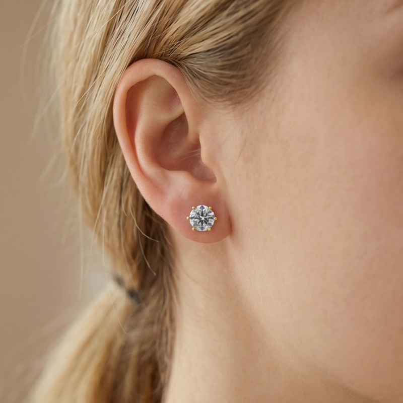 Women's 0.5/1/2/3 Carat Elegant Azury Moissanite Golden Stud Earrings