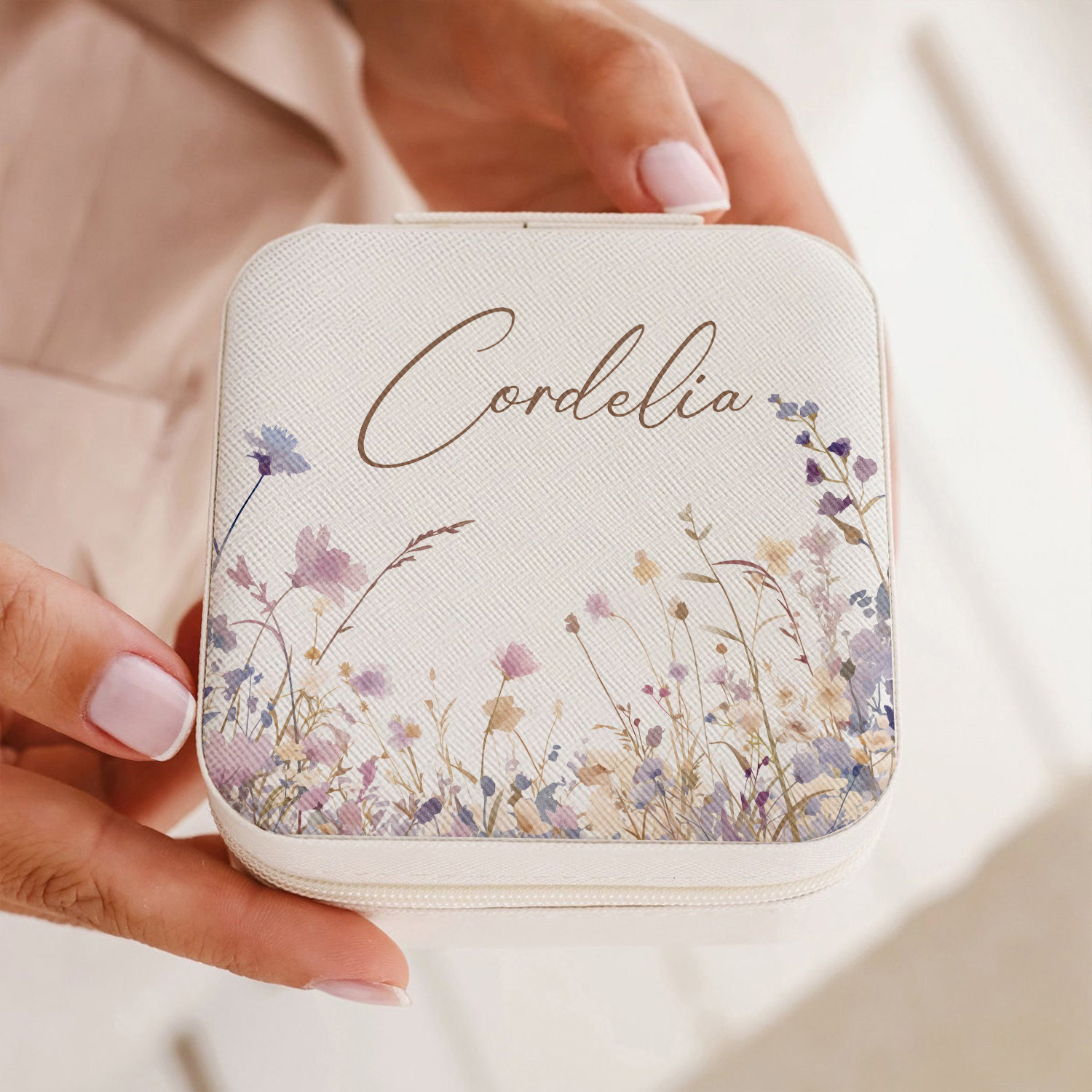 E-shop Personalisierte Schmuckschatulle Beige, Schatulle mit Reißverschluss, personalisierter Name, Geschenk für Brautjungfern, Abschluss-