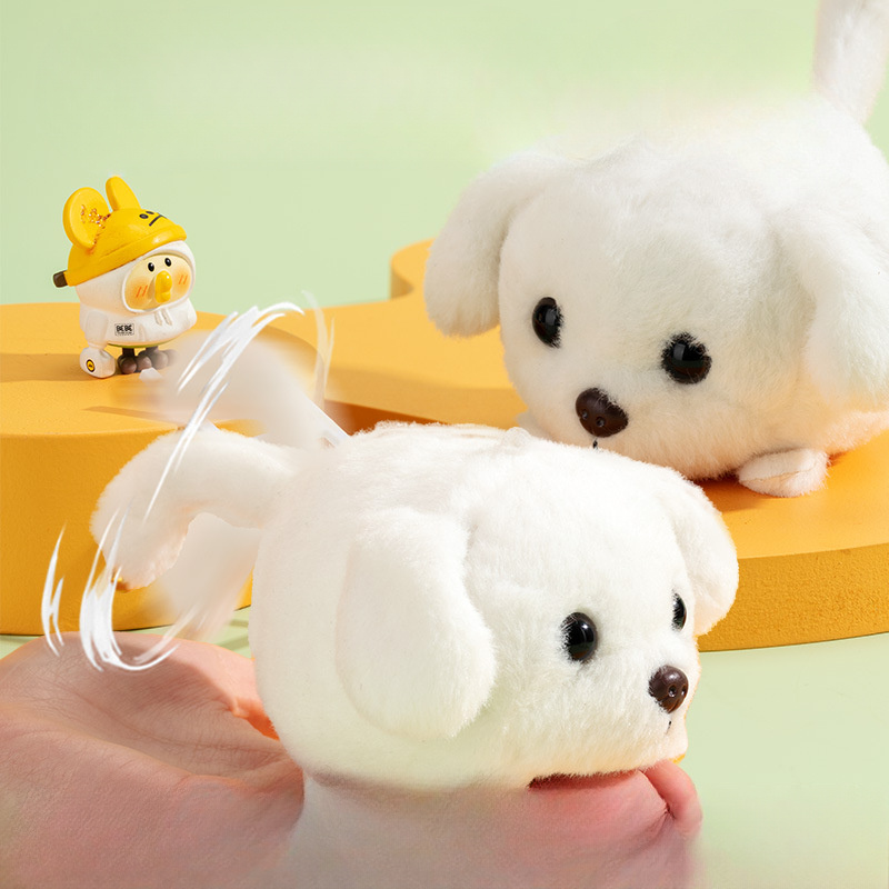 

Pet Toys, Realistic Plush Dolls That Move And Spin When , Cute For Pets To Boredom, Battery-free Version.