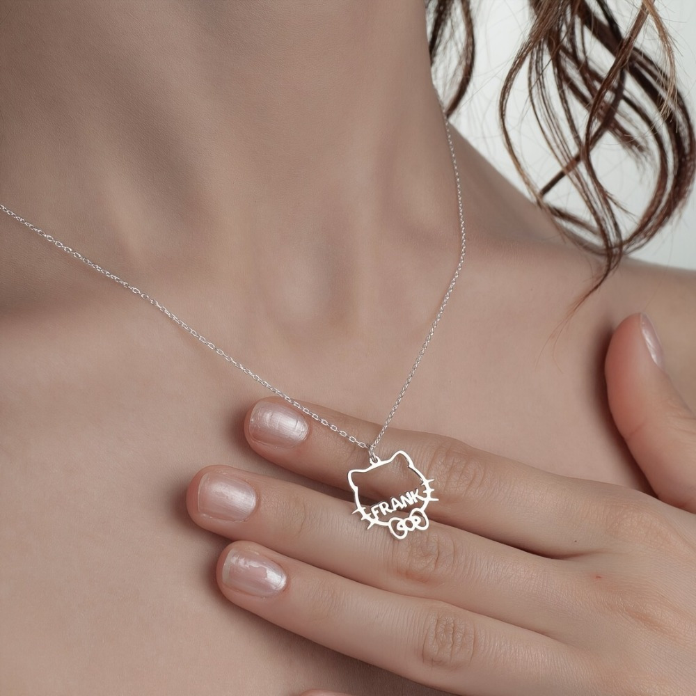 Custom Cat Name Necklace — Personalized Kitten Pendant