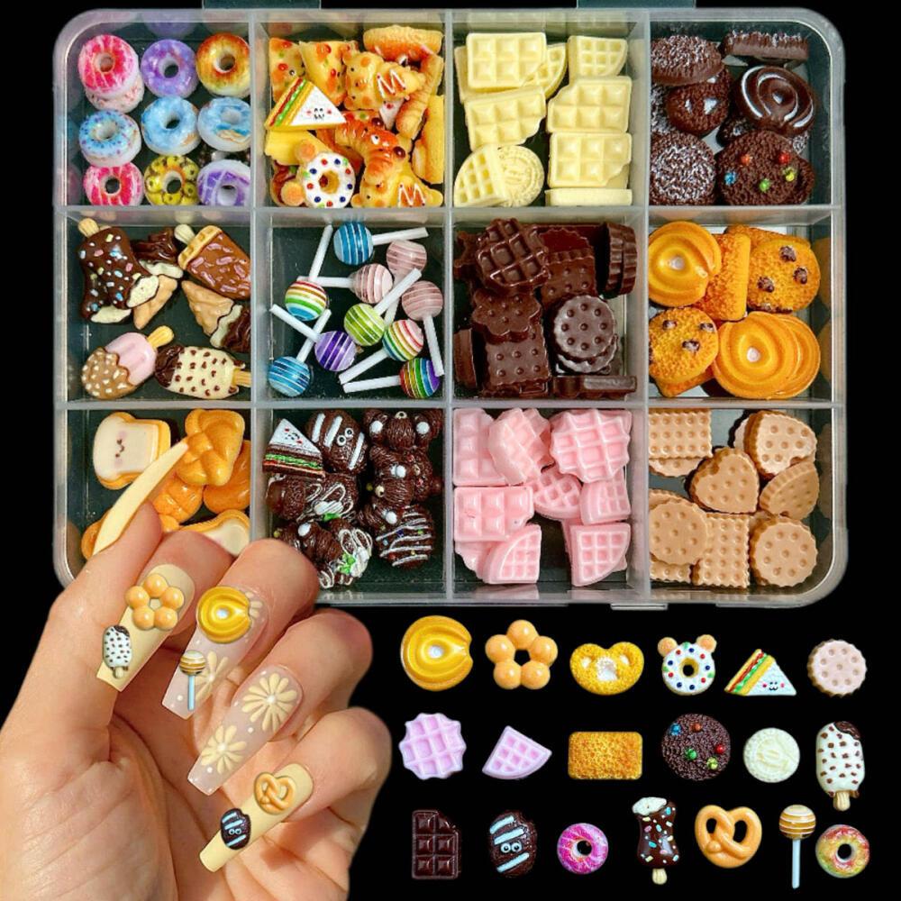 

1 Ensemble de Breloques D'art D'ongle de Dessin , Donuts En Résine 3D, Glaces, Bonbons, Cookies, Accessoires DIY Faits À , Pas D'alcool