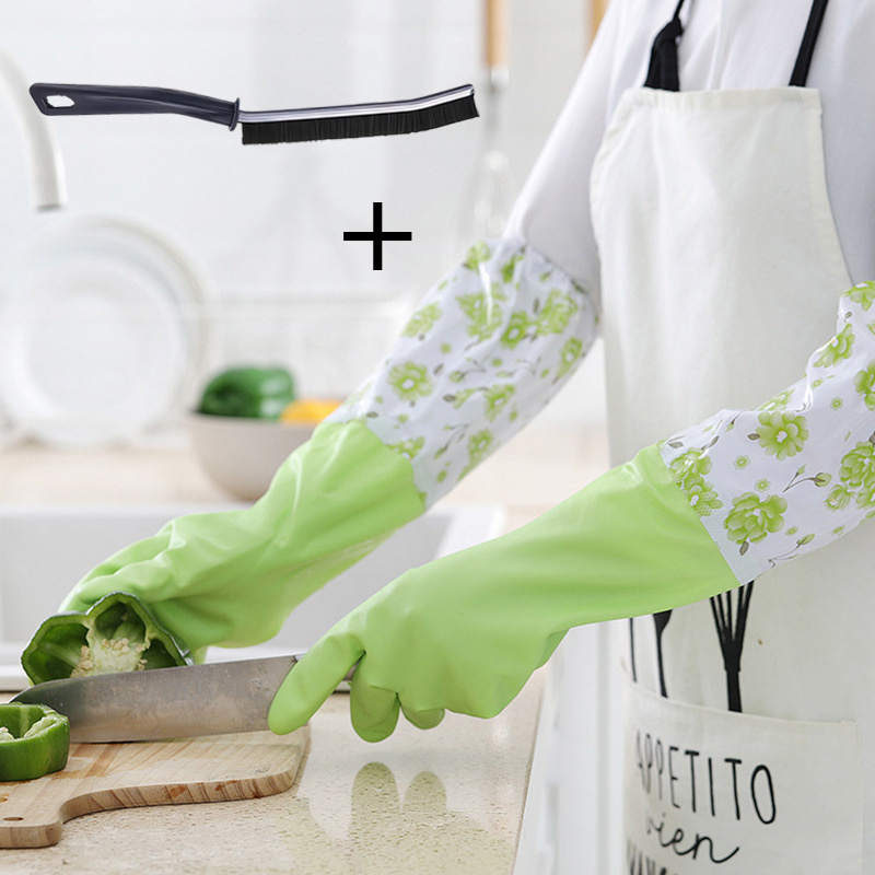 TEMU 3pcs Set (2pcs Cleaning Gloves And 1pc Cleaning Brush) Winter Cleaning Long-sleeve Fleece Warm Gloves, Exquisite Printed Style Good-looking And