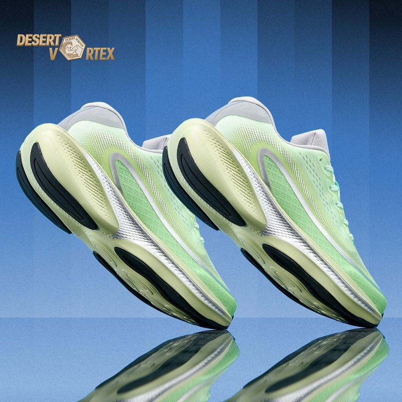 Men's Extra Wide Fit Casual Sneakers for Weekend Outfits