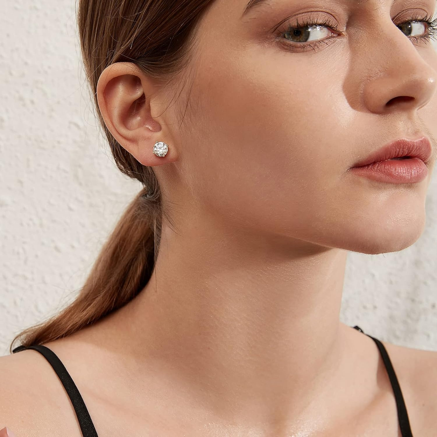 Women's 925 Silver Elegant Synthetic Zircon Stud Earrings