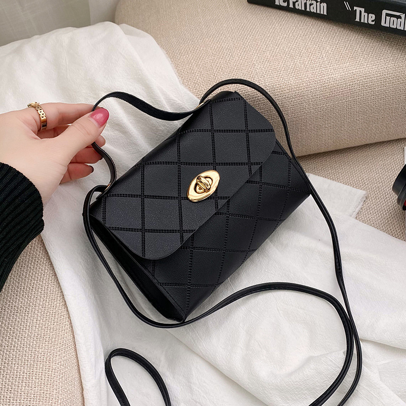 TEMU Women's Crossbody Bag, Diamond Pattern Small Square Clutch With Flap And Lock, Casual Shoulder Bag With Adjustable Long Strap, Regular Body With