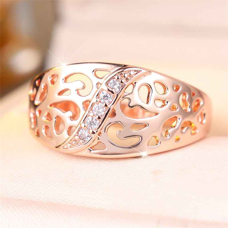 Luxurious Rose-Golden Ring with Hollow Synthetic Zirconia Band