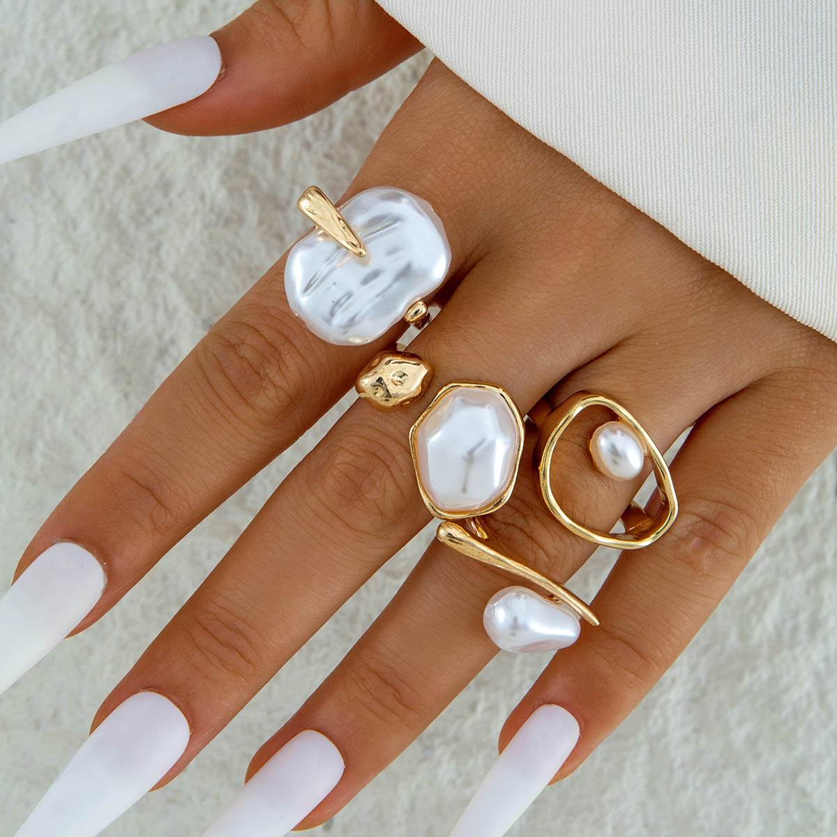 TEMU 4pcs Of Simple And Gentle Style Irregular Contour Twisted Texture Ring With Irregular Rhinestone Embellishment Metal Layered Ring Suitable For