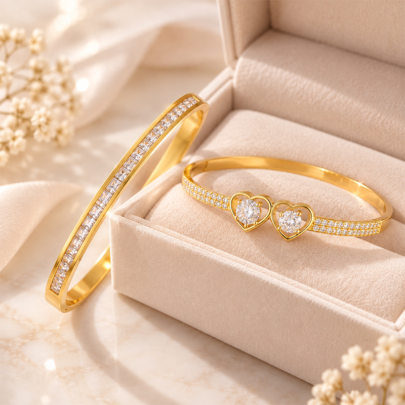 Heart-Inspired Bangle Combo, Eye-Catching Design