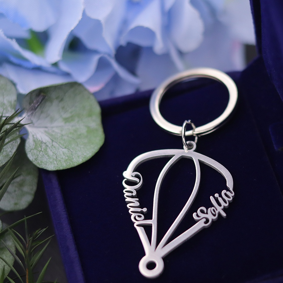 TEMU 1pc Of Customized Hot Air Balloon Shaped Stainless Steel Keychain, Customized With 2 Names, Personalized Nameplate Keychain, Couple Gift For Men
