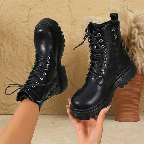 alla da donna con punta , tacco retrò cowboy con cerniera, per lautunno e linverno. questi per festival musicali e abbigliamento streetwear .