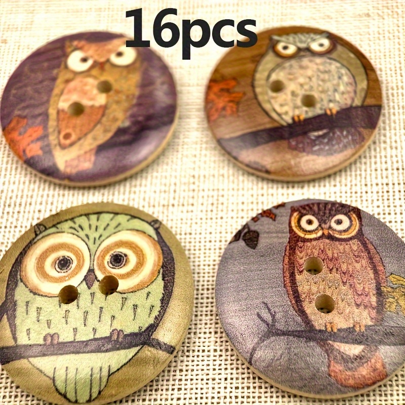 Illustration Of A Cartoon Owl Wooden Button, A Round Handmade Button With 2 Holes, Suitable For Sweaters, Hats, Crafts, And Decorations, In Designs And Mixed Colors