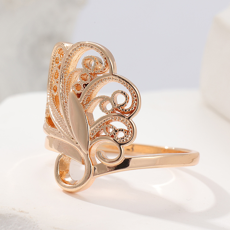 Luxurious Copper Hollowed Out Flower Shaped Elegant Ring