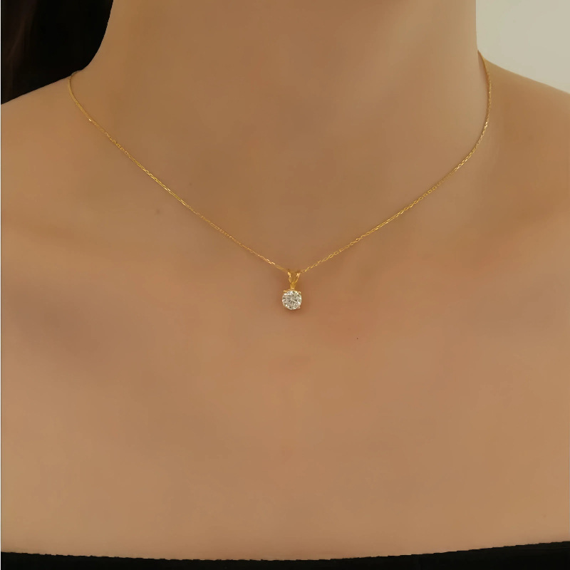 This Necklace Features Round Moissanite Set In 925 Sterling Silver, In 1-carat, 2-carat, 3-carat, And 5-carat Options. A Stylish Accessory For Men And Women, Perfect For Dates, Parties, Or Daily Wear