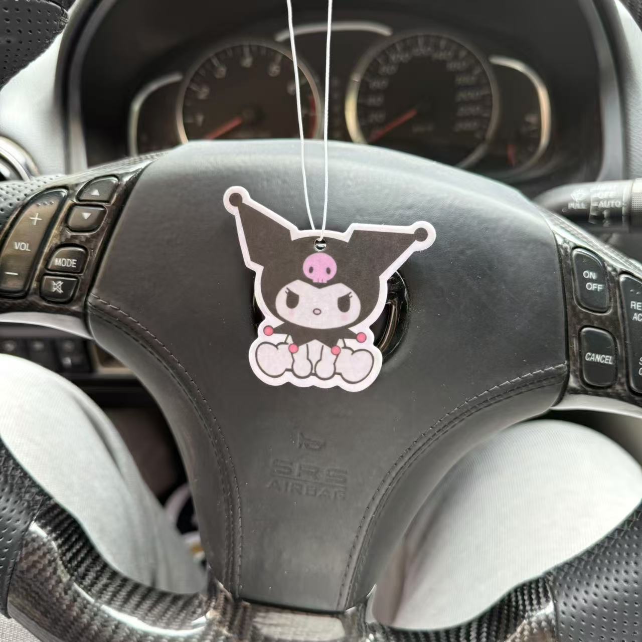 

1pc Sanrio Kuromi Car Air Freshener, Aromatherapy Fragrance Pendant, Paper Scented Tablets, Fun Interior Accessory For Vehicle Mirror