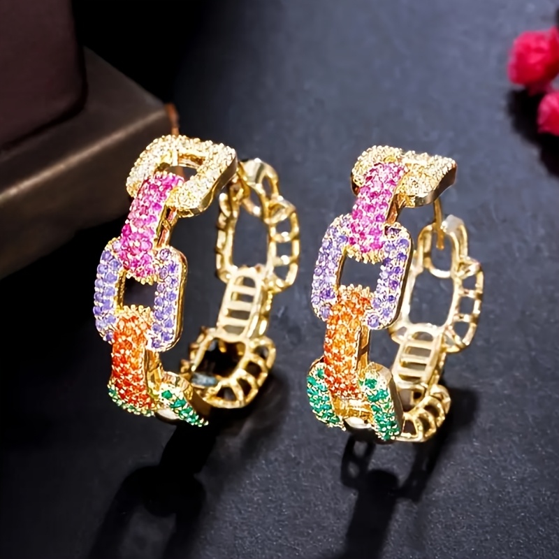 E-shop Ein Paar ultraluxuriöse, mehrfarbige Kubik-Zirkonia-Kettenohrringe, geeignet für Damen bei Banketten, Partys, Hochzeiten und für den . Elegante,
