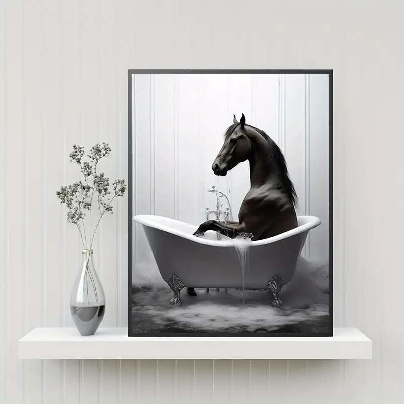 E-shop 2D Flach, 2D Flach, Ein skurriler Pferd in einer Badewanne Wandkunst Druck Poster, Maß 12X16 Zoll. Dieser rahmenlose schwarze Stute Leinwand