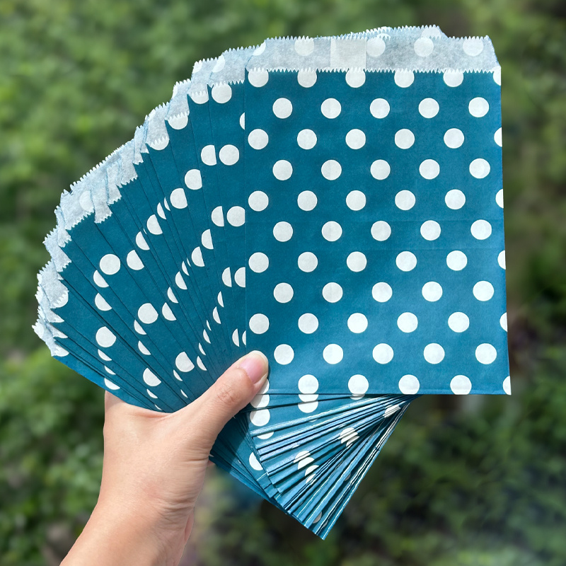 TEMU 25pcs Dark Blue Paper Gift Bags With White Polka Dots, 13 X 18cm Small Favor Bags For Weddings, Birthdays, Baby Showers, Holiday Parties, Gift