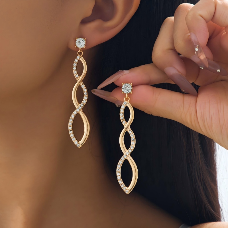 Women's Wave-Patterned Synthetic Zirconia Earrings, Stylish Gift