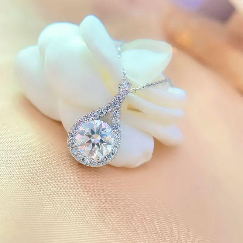 925 Silver Moissanite Drop-shaped Pendant Necklace, Gift