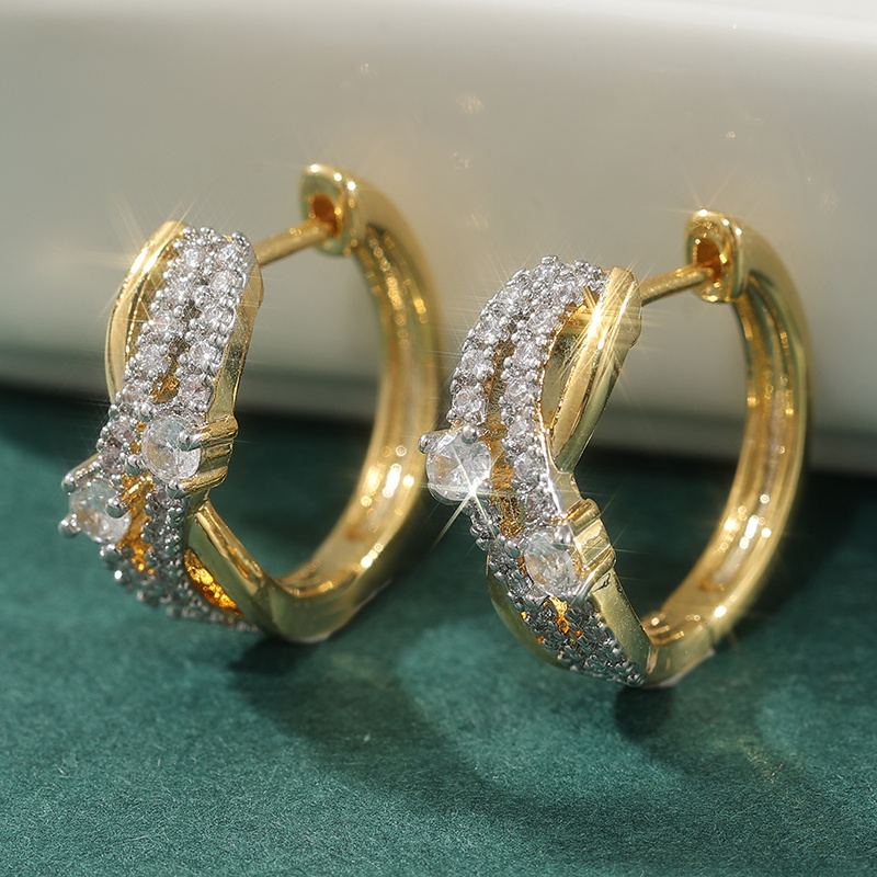 Women's Bright Golden Intertwined Hoop Earrings