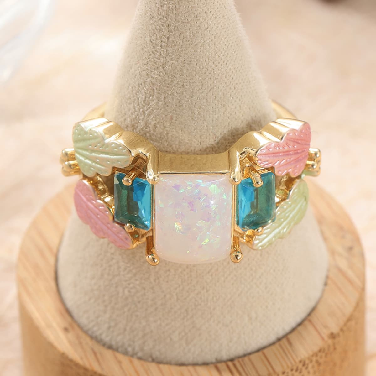 Sweet Macaron-Style Colorful Leaf Square Ring