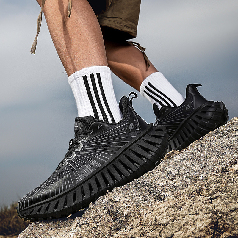 Popular Couple'S Shoes in Large Sizes with Carbon Plates for Outdoor Leisure Sports Are Suitable for Use During 11 Different Holidays