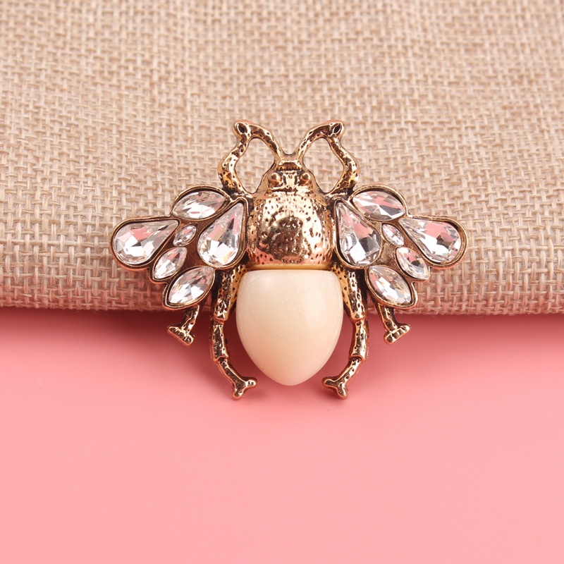 Retro Floral Brooch, Three-dimensional Pin, Cute New
