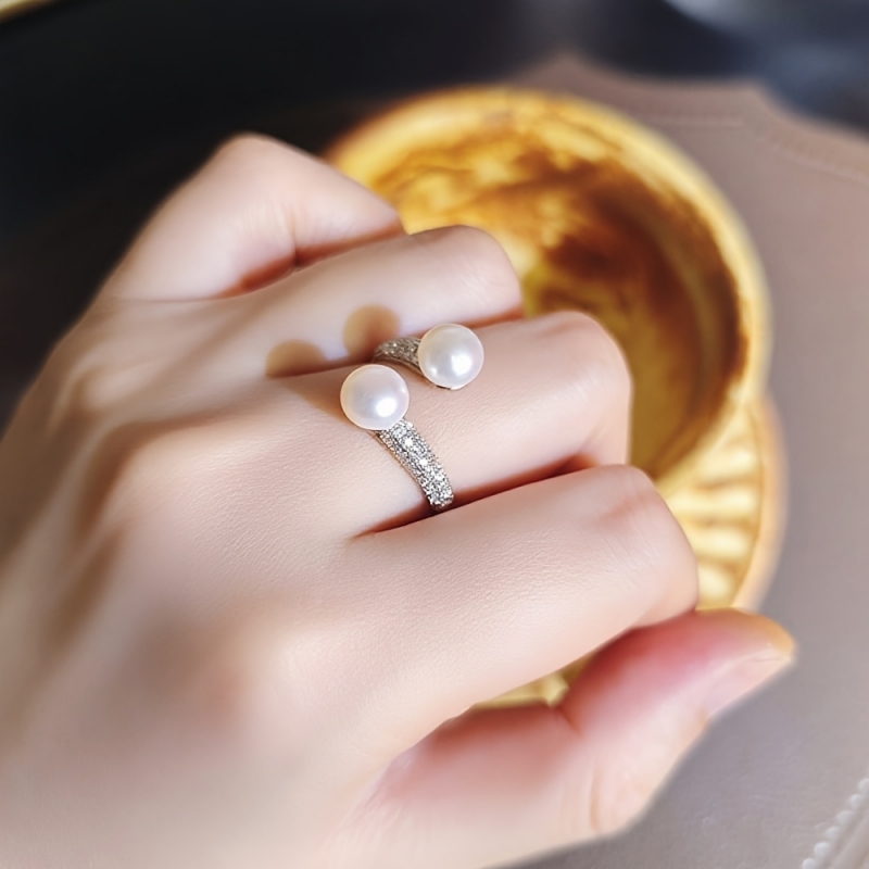 Exquisite Adjustable Zirconia & Pearl Open Ring for Women