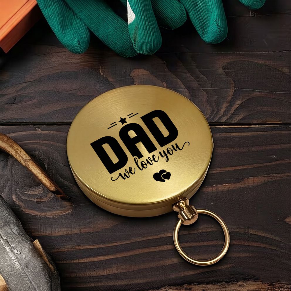Vintage Style Copper Compass Keychain for Outdoor Adventures